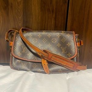 Louis Vuitton monogram cologne bag